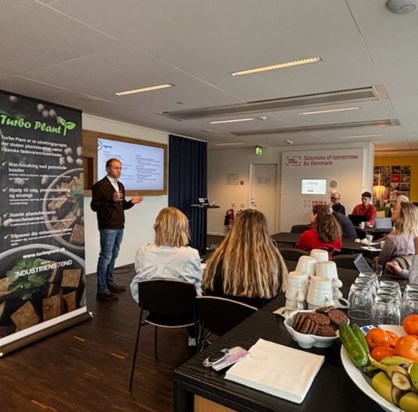TUP Web Food Camp Funding