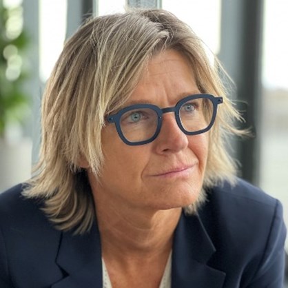 Merete Portræt Square